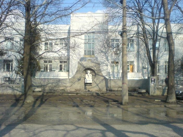Республиканская больница им. Семашко, Симферополь. фото krymology.info