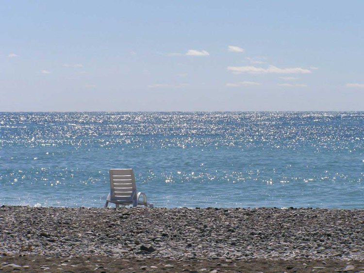 Под Алуштой ищут пропавшего в море жителя Днепропетровска, фото с сайта artap.ru